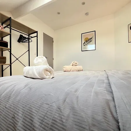 Le Cocon Des Tilleuls - Duplex 2 Ch - Parking Inclus Au Pied Du ! لييج