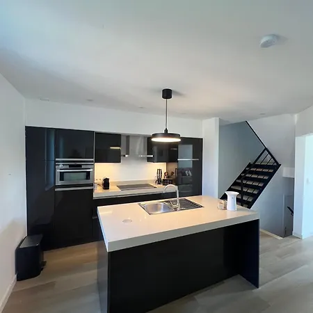 Le Cocon Des Tilleuls - Duplex 2 Ch - Parking Inclus Au Pied Du ! * Liège